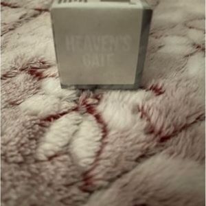 NIB JS THE GLOSS HEAVEN GATES